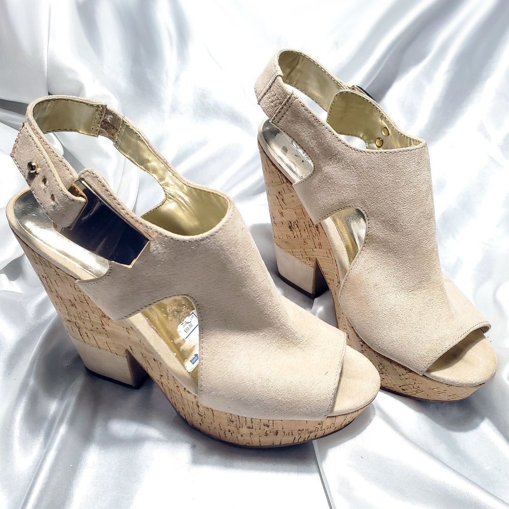 CARLOS tan suede cut out cork platform heels BRISTOL SZ 8.5
